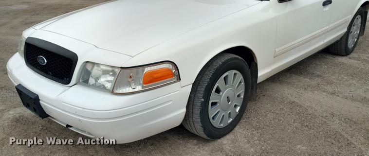 image for item DC0840 2011 Ford Crown Victoria Police Interceptor