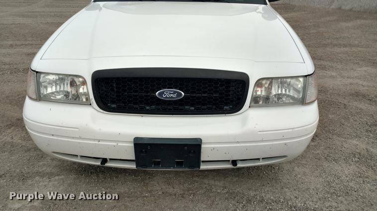 image for item DC0840 2011 Ford Crown Victoria Police Interceptor