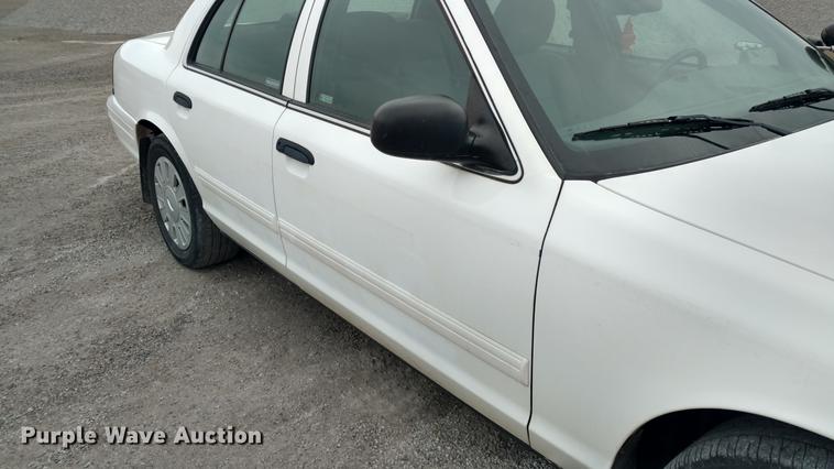 image for item DC0840 2011 Ford Crown Victoria Police Interceptor