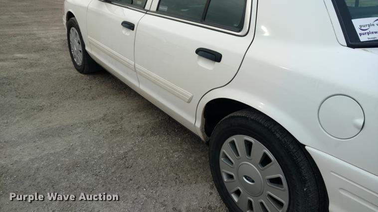 image for item DC0840 2011 Ford Crown Victoria Police Interceptor