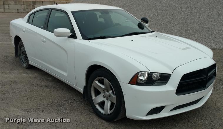 image for item DC0841 2013 Dodge Charger Police