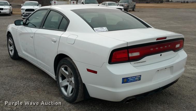 image for item DC0841 2013 Dodge Charger Police