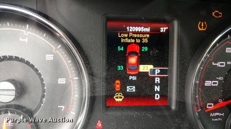 image for item DC0841 2013 Dodge Charger Police