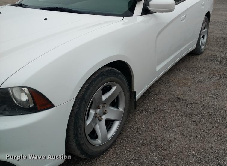 image for item DC0842 2012 Dodge Charger Police