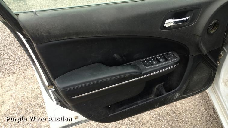 image for item DC0843 2013 Dodge Charger Police