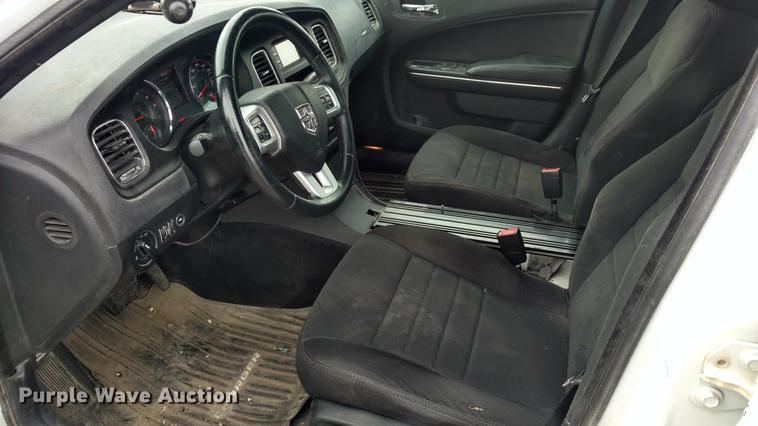 image for item DC0843 2013 Dodge Charger Police