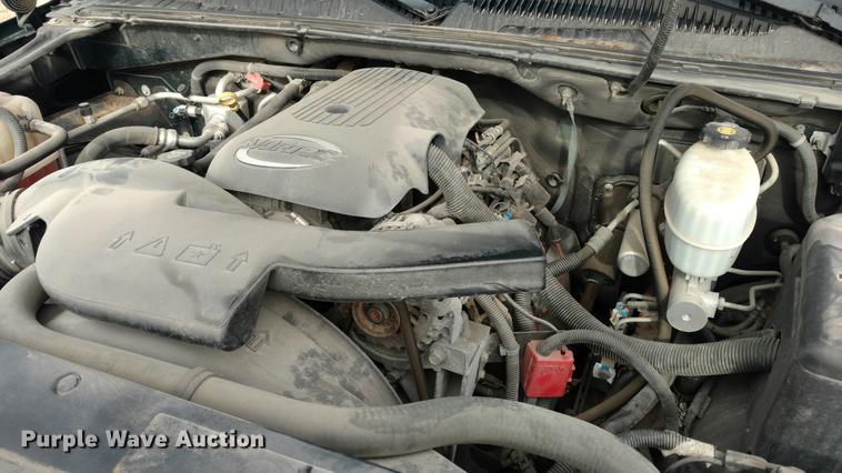 image for item DC0845 2004 Chevrolet Tahoe SUV