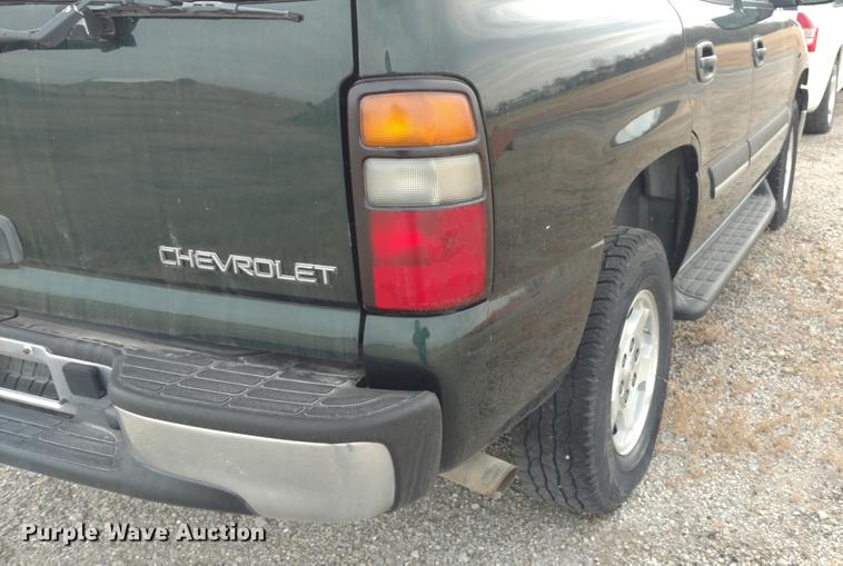 image for item DC0845 2004 Chevrolet Tahoe SUV