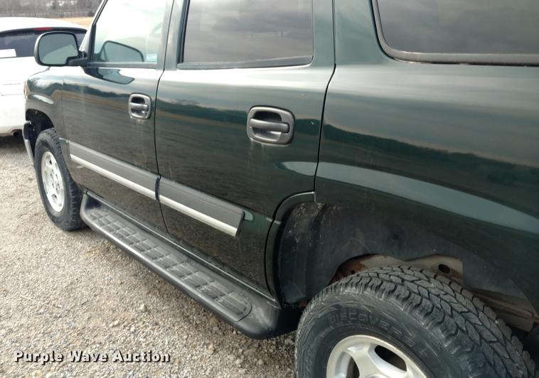 image for item DC0845 2004 Chevrolet Tahoe SUV
