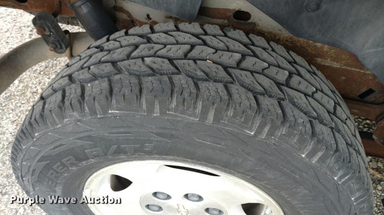 image for item DC0845 2004 Chevrolet Tahoe SUV