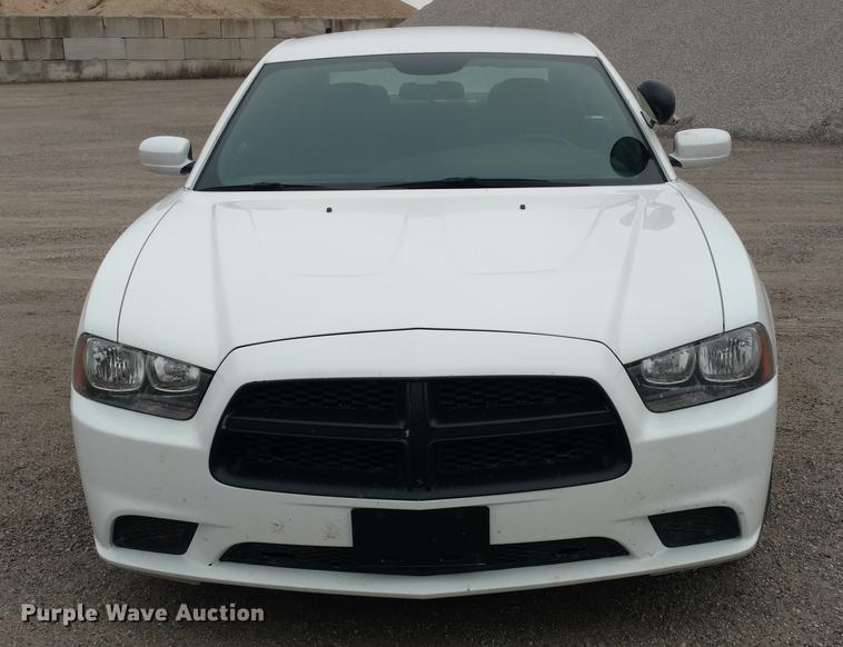 image for item DC0847 2013 Dodge Charger Police