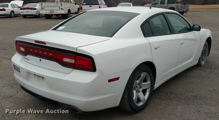 image for item DC0847 2013 Dodge Charger Police
