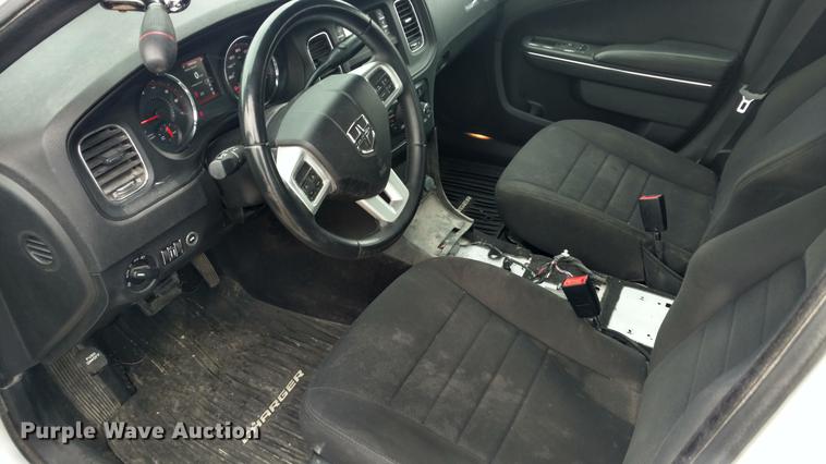 image for item DC0847 2013 Dodge Charger Police