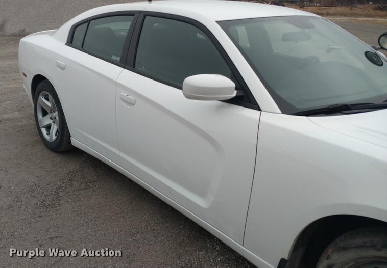 image for item DC0847 2013 Dodge Charger Police