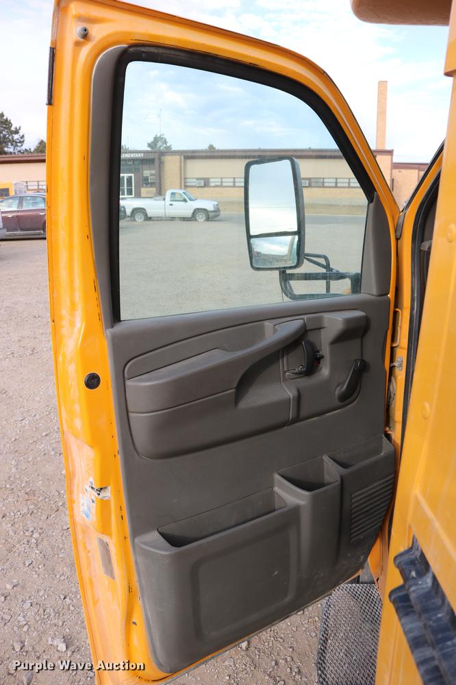image for item DC3555 2010 Chevrolet Express G3500 Micro Bird school bus