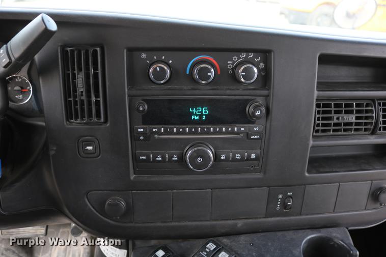 image for item DC3555 2010 Chevrolet Express G3500 Micro Bird school bus