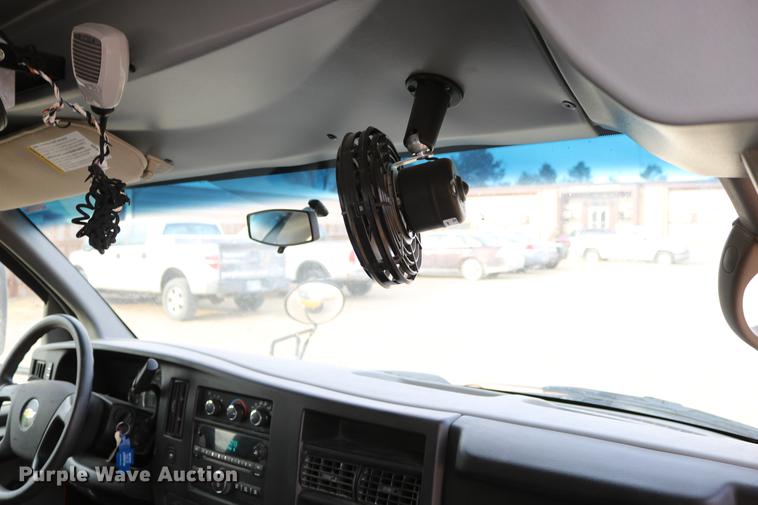 image for item DC3555 2010 Chevrolet Express G3500 Micro Bird school bus