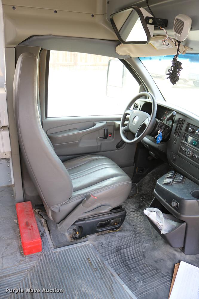 image for item DC3555 2010 Chevrolet Express G3500 Micro Bird school bus