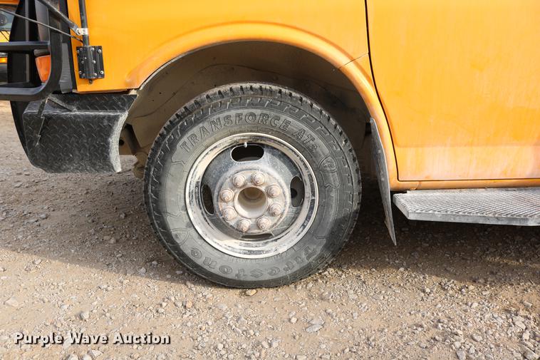 image for item DC3555 2010 Chevrolet Express G3500 Micro Bird school bus