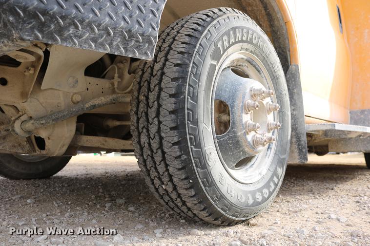 image for item DC3555 2010 Chevrolet Express G3500 Micro Bird school bus