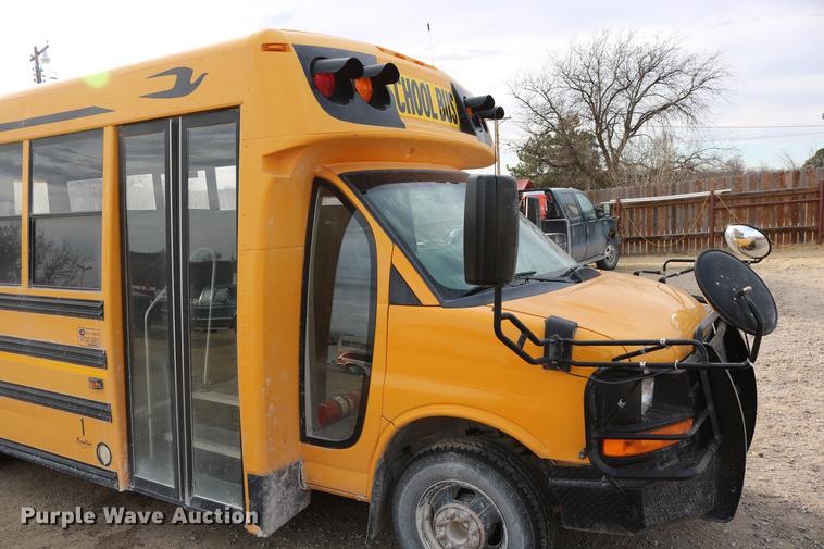 image for item DC3555 2010 Chevrolet Express G3500 Micro Bird school bus
