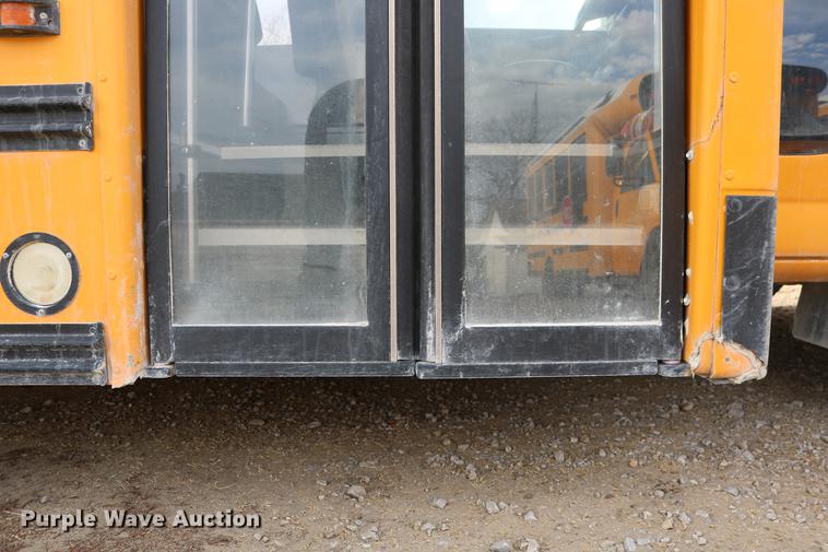 image for item DC3555 2010 Chevrolet Express G3500 Micro Bird school bus