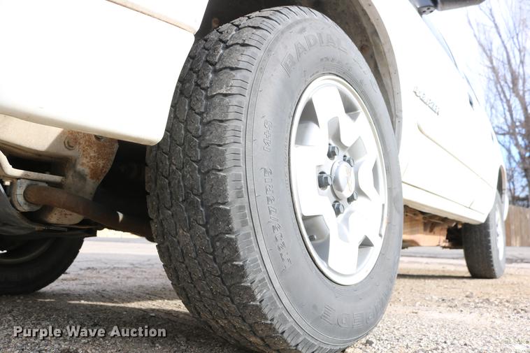 image for item DC3559 2003 Chevrolet Blazer SUV