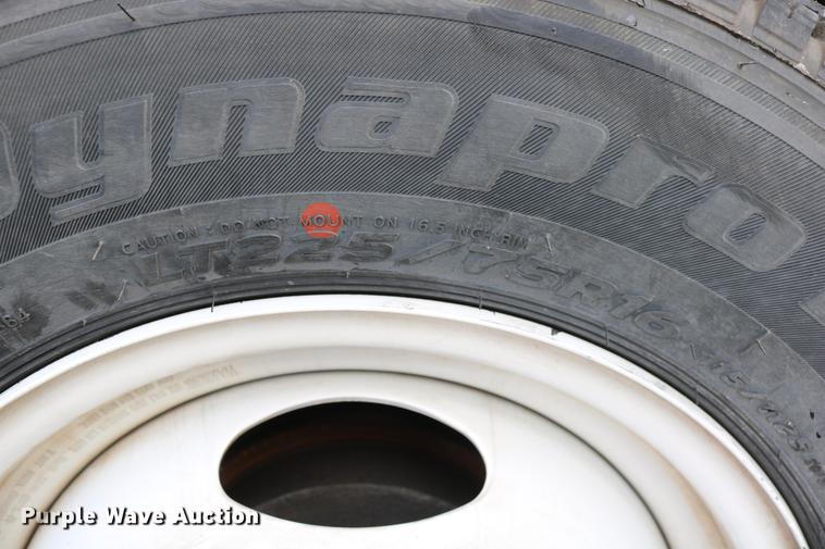 image for item DC3561 2012 Ford E450 shuttle bus