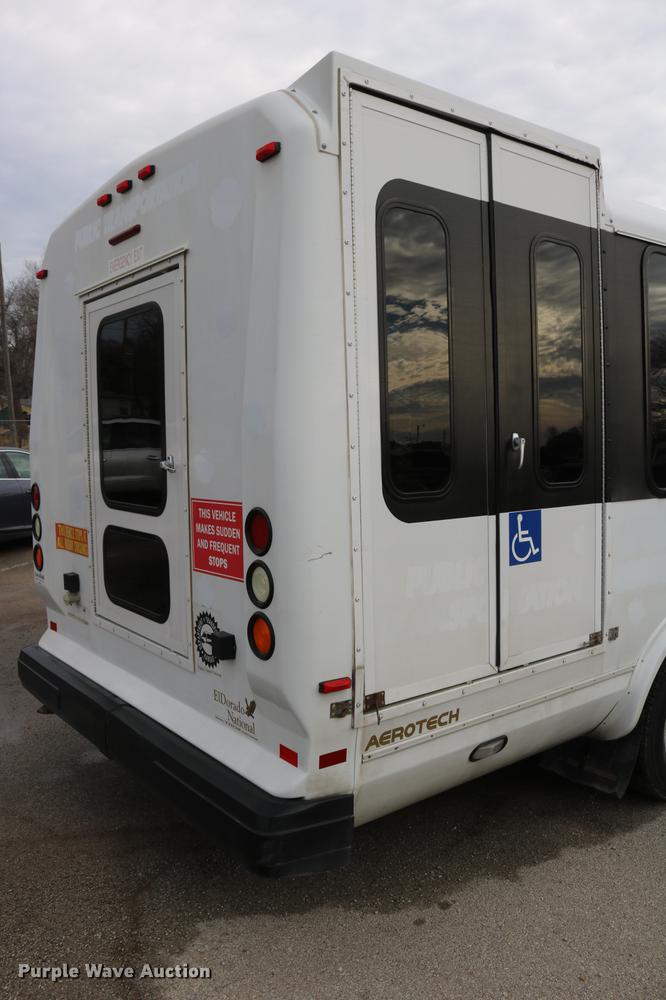 image for item DC3561 2012 Ford E450 shuttle bus