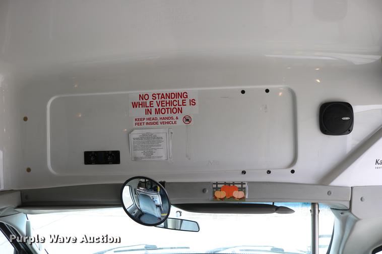 image for item DC3562 2012 Ford E450 shuttle bus