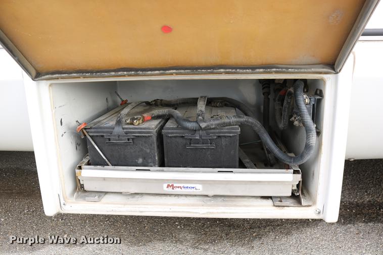 image for item DC3562 2012 Ford E450 shuttle bus