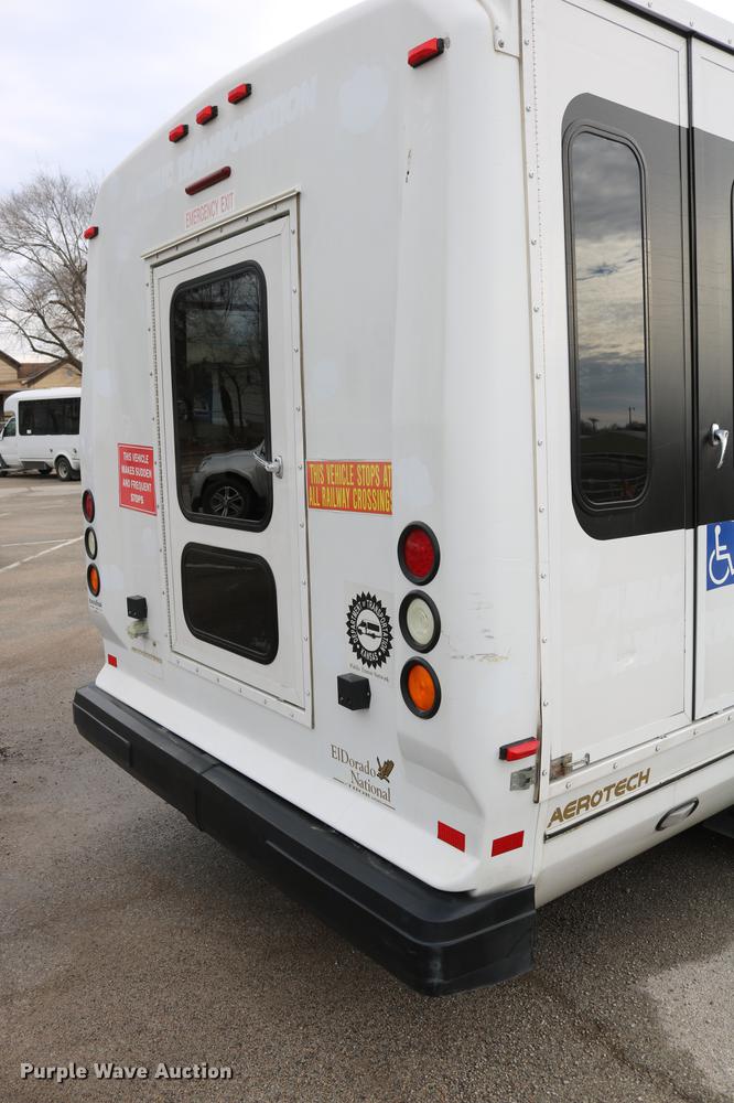 image for item DC3562 2012 Ford E450 shuttle bus