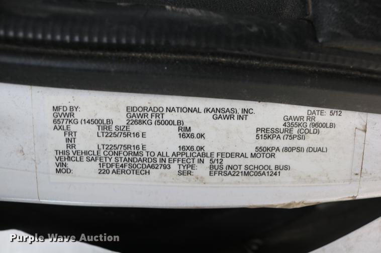 image for item DC3562 2012 Ford E450 shuttle bus