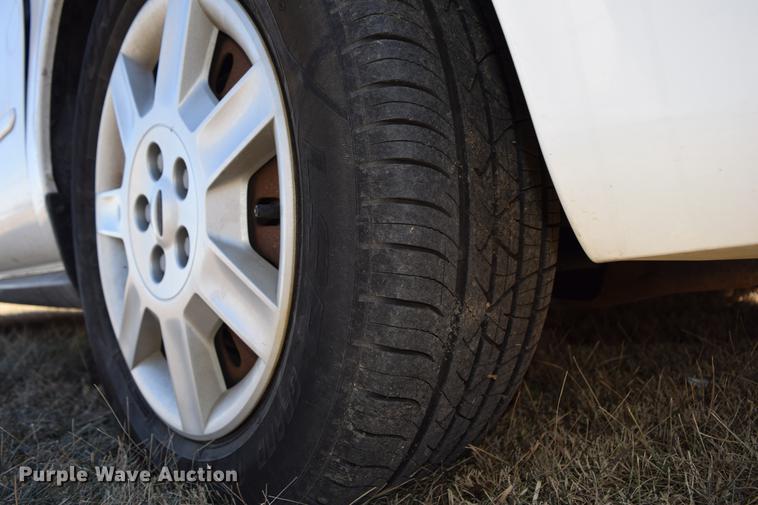 image for item DC3565 2007 Ford Taurus SE