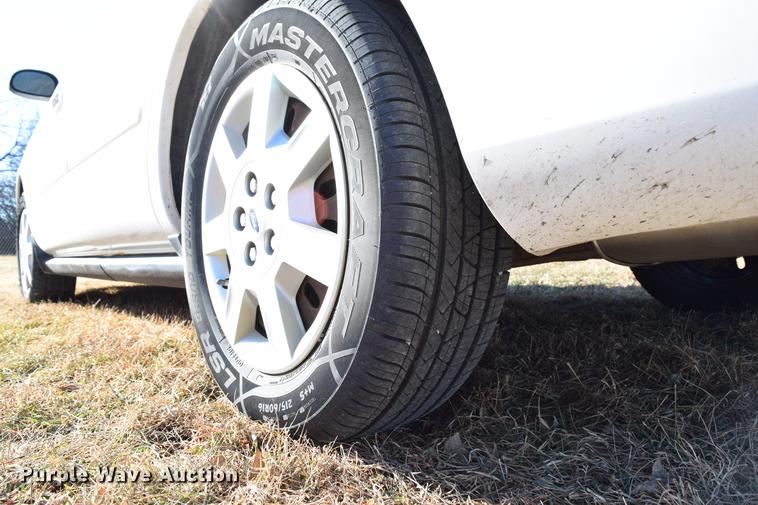 image for item DC3565 2007 Ford Taurus SE