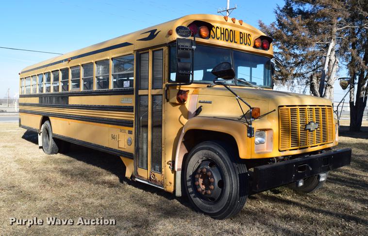 image for item DC3566 1995 Chevrolet Blue Bird school bus