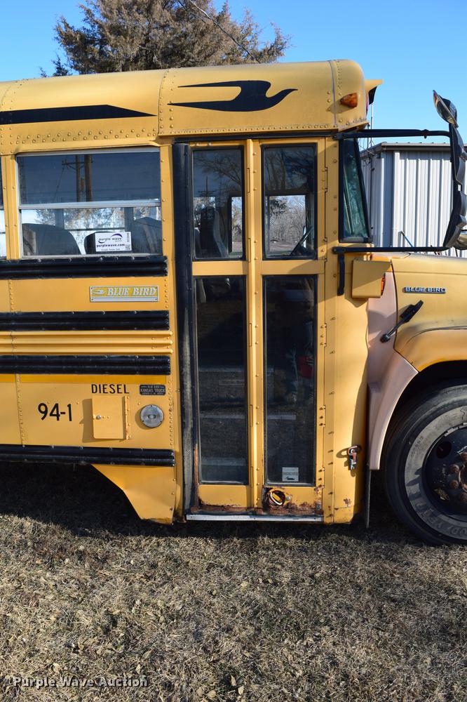 image for item DC3566 1995 Chevrolet Blue Bird school bus