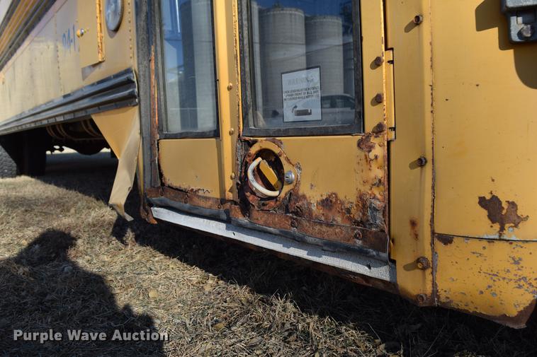 image for item DC3566 1995 Chevrolet Blue Bird school bus