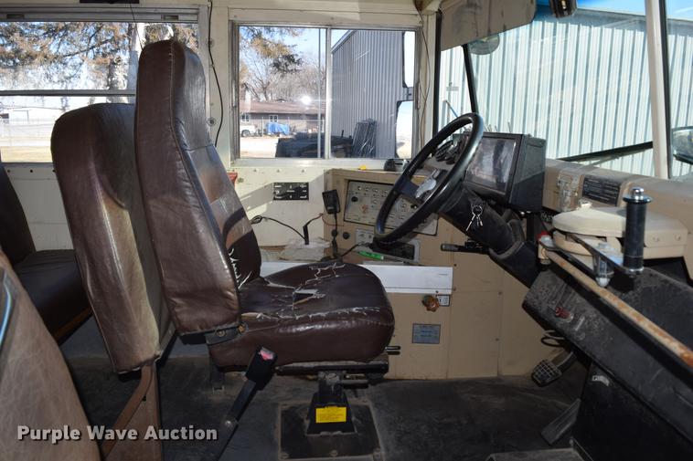 image for item DC3566 1995 Chevrolet Blue Bird school bus