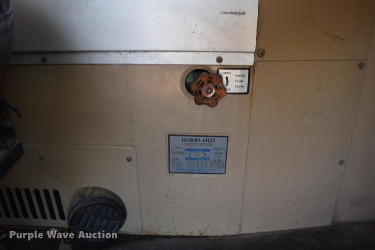 image for item DC3566 1995 Chevrolet Blue Bird school bus