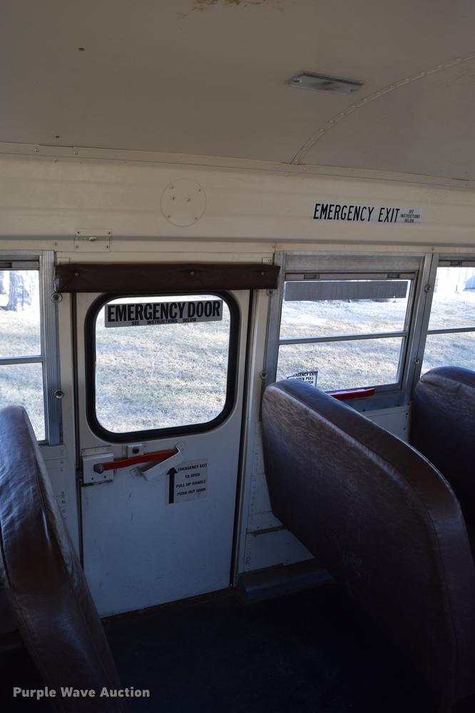 image for item DC3566 1995 Chevrolet Blue Bird school bus