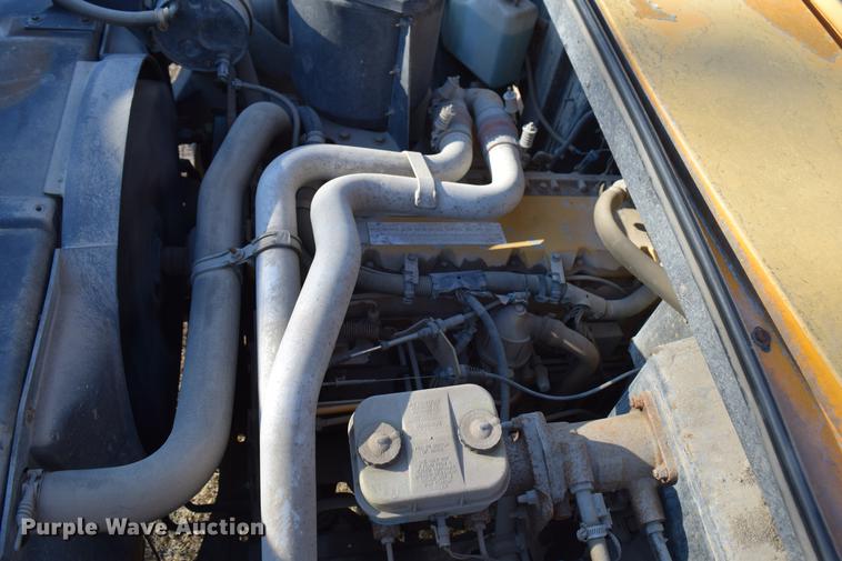 image for item DC3566 1995 Chevrolet Blue Bird school bus