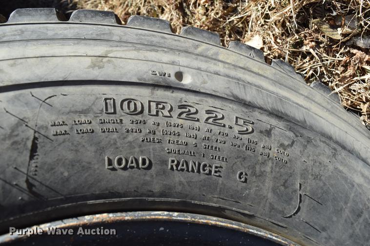 image for item DC3566 1995 Chevrolet Blue Bird school bus