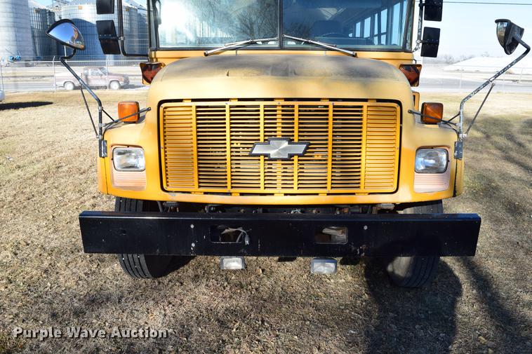 image for item DC3566 1995 Chevrolet Blue Bird school bus