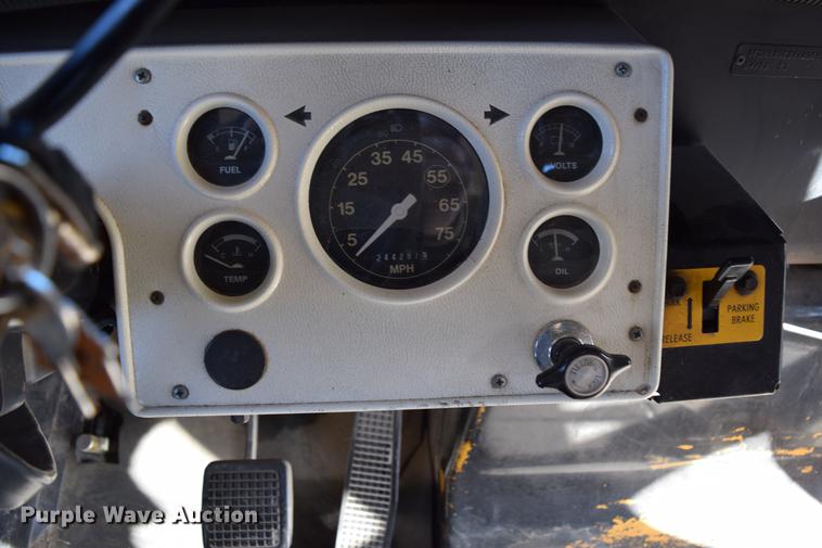 image for item DC3567 1997 Ford Blue Bird school bus