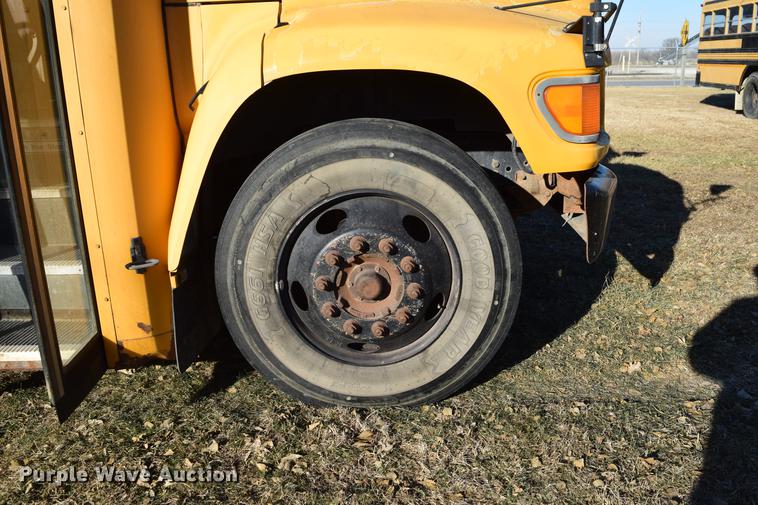 image for item DC3567 1997 Ford Blue Bird school bus