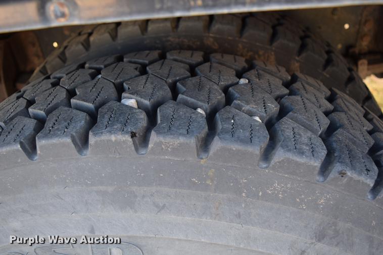 image for item DC3567 1997 Ford Blue Bird school bus