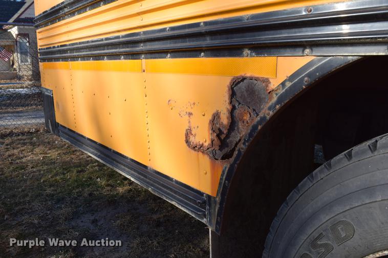 image for item DC3567 1997 Ford Blue Bird school bus