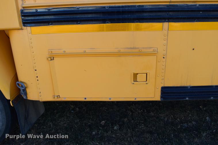 image for item DC3567 1997 Ford Blue Bird school bus