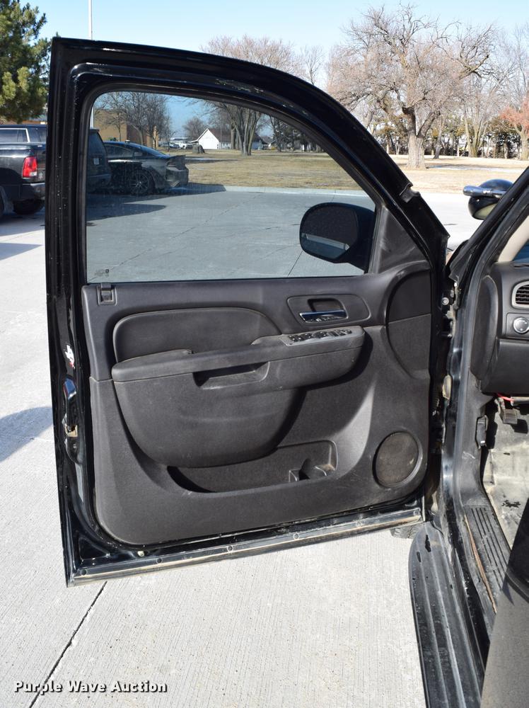 image for item DC3568 2010 Chevrolet Tahoe SUV